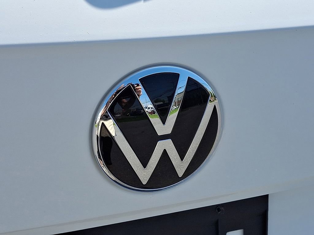 Used 2022 Volkswagen Taos SEL AWD/4WD image 37