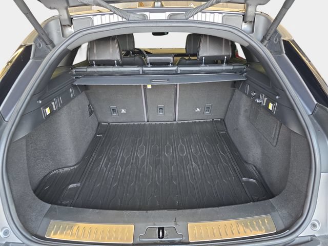 Used 2020 Land Rover Range Rover Velar R-Dynamic S AWD/4WD image 14