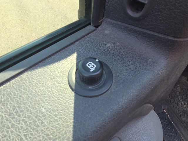 Used 2013 Ford F150 STX w/ Mid Equipment Group AWD/4WD image 18