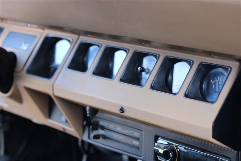 Used 1988 Jeep Wrangler Sahara AWD/4WD image 29