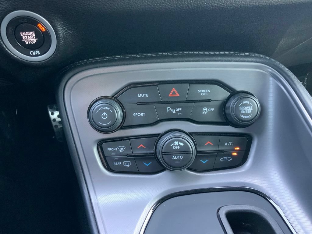 Certified 2023 Dodge Challenger R/T RWD image 19