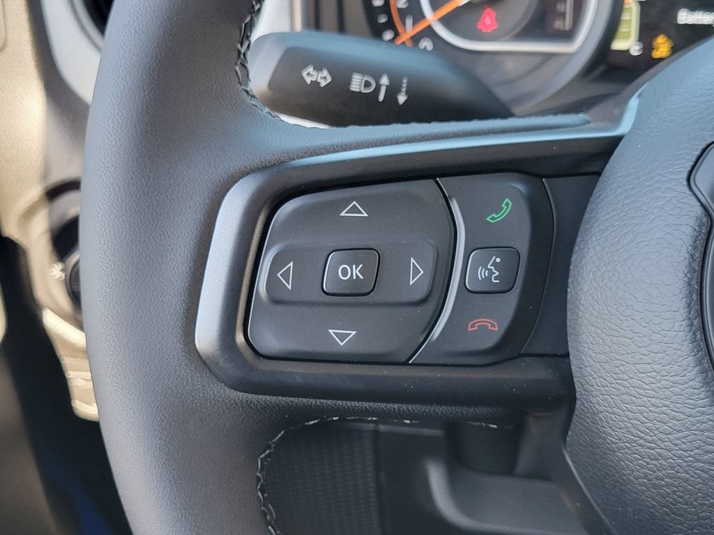New 2026 Jeep Gladiator Sport AWD/4WD image 5