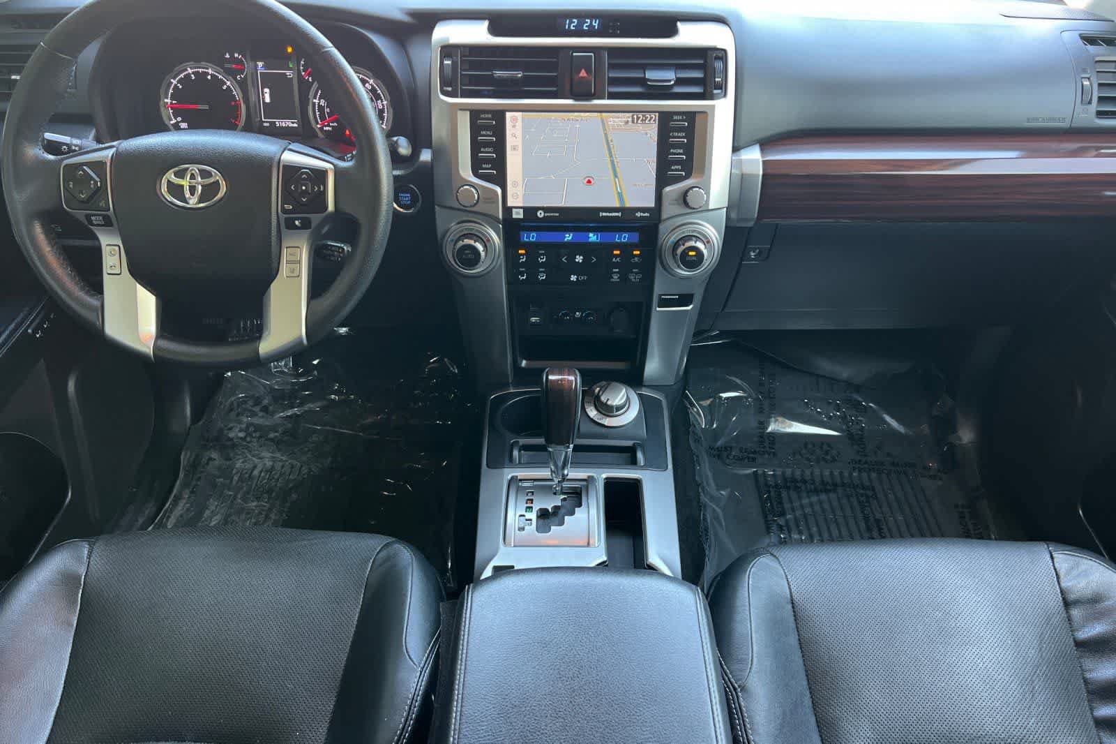 Used 2022 Toyota 4Runner Limited AWD/4WD image 4