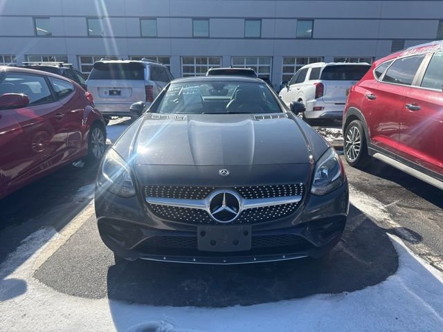 Used 2019 Mercedes-Benz SLC 300 image 3