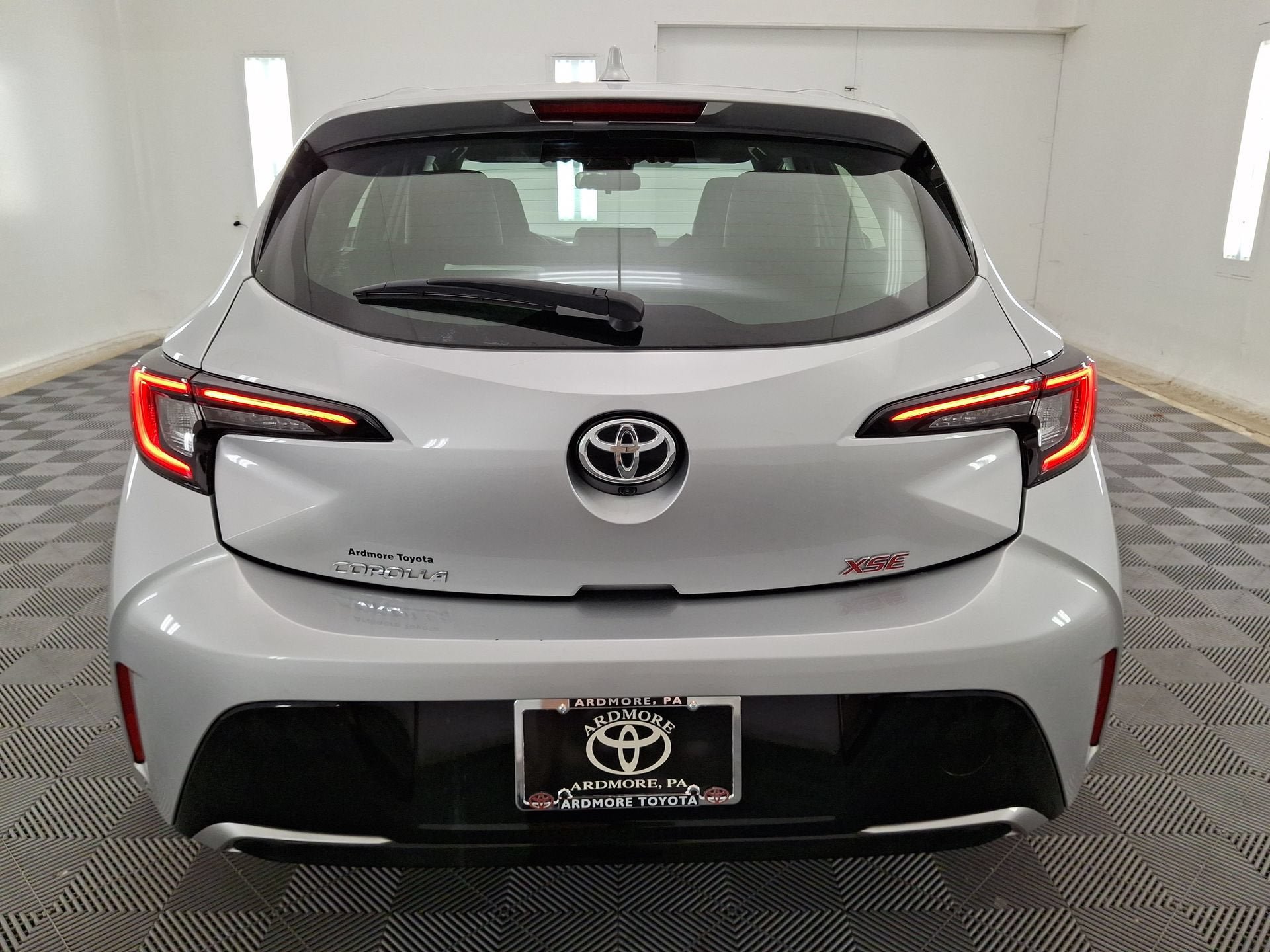 Used 2023 Toyota Corolla XSE FWD image 23