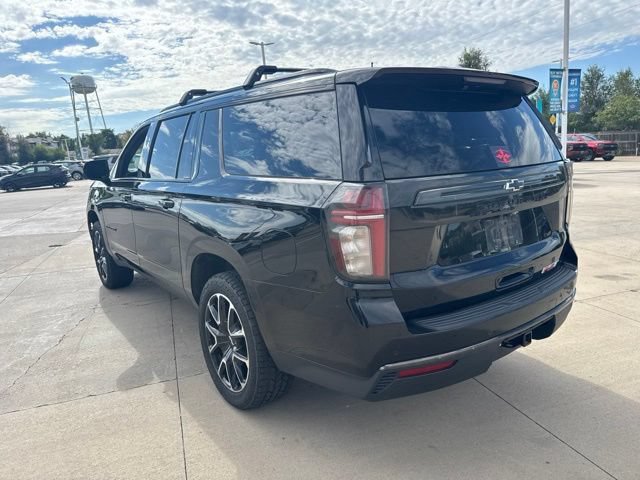 Used 2021 Chevrolet Suburban RST w/ Luxury Package AWD/4WD image 7