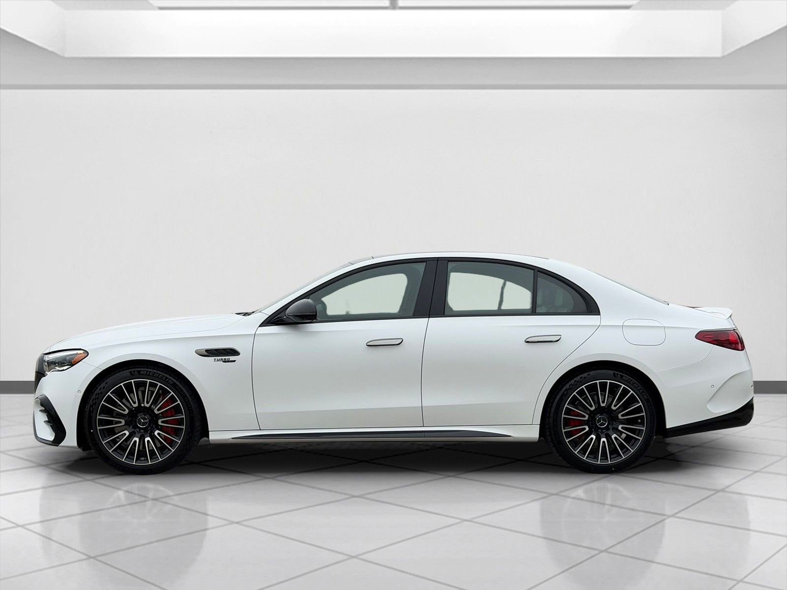 New 2026 Mercedes-Benz E 53 AMG e 4MATIC Sedan image 5