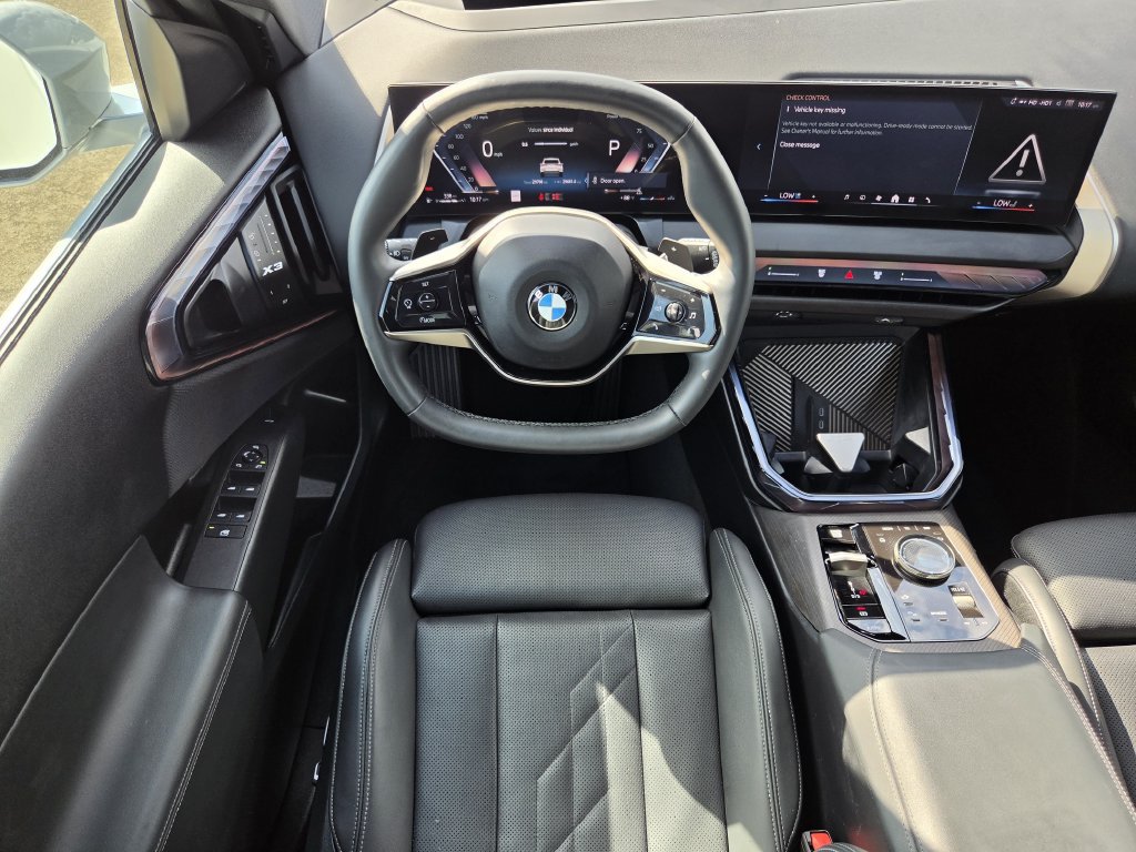 Used 2025 BMW X3 xDrive30i w/ Premium Package AWD/4WD image 13