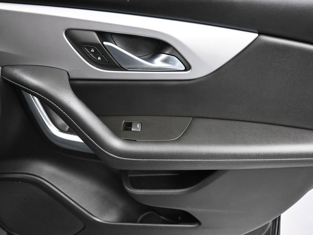 Used 2022 Chevrolet Blazer LT image 39