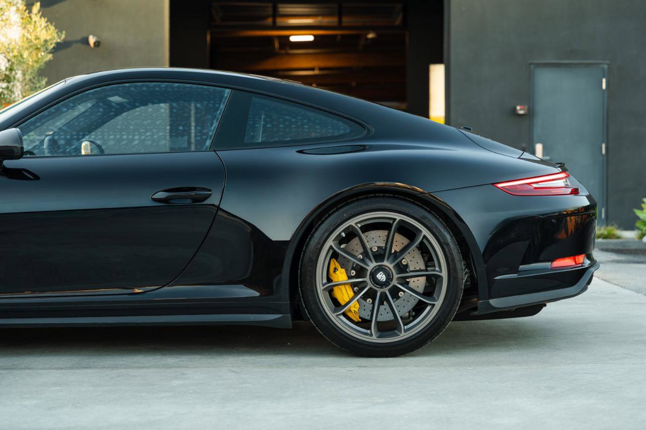 Used 2019 Porsche 911 GT3 image 24