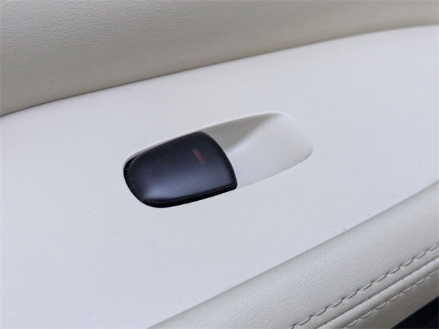 Used 2023 Nissan Murano SV image 23