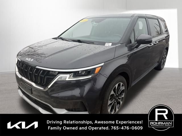 Used 2023 Kia Carnival EX