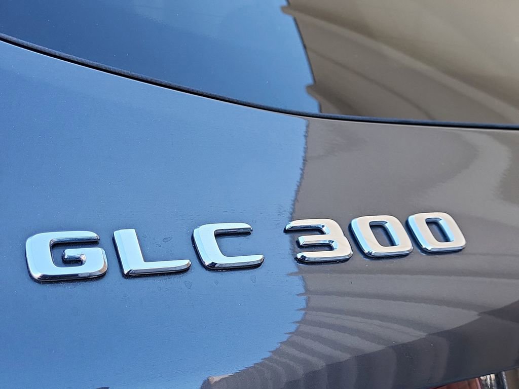 Certified 2021 Mercedes-Benz GLC 300 4MATIC image 11