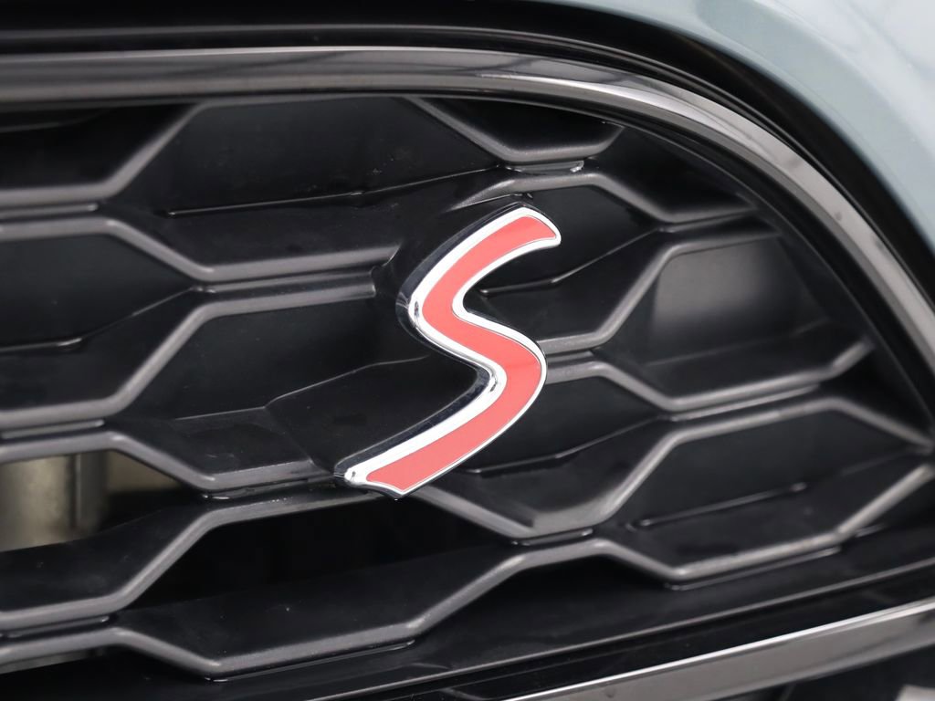 Used 2022 MINI Cooper Countryman S w/ Premium Package image 10