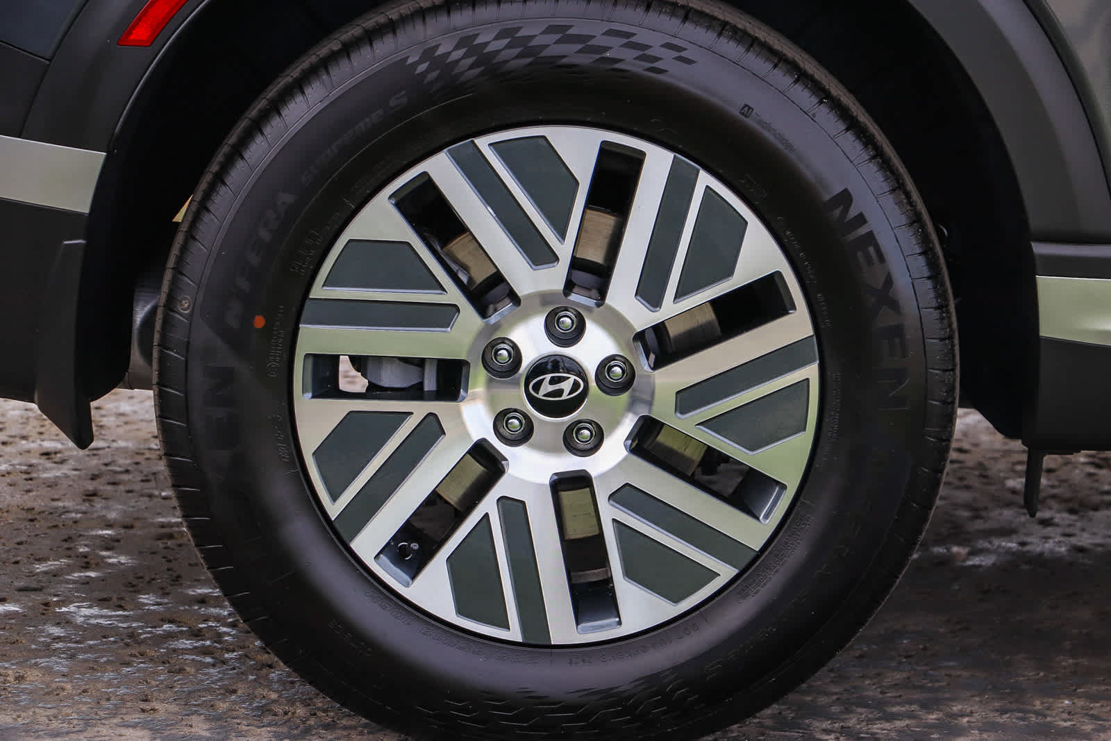 New 2027 Hyundai Palisade SEL FWD image 10