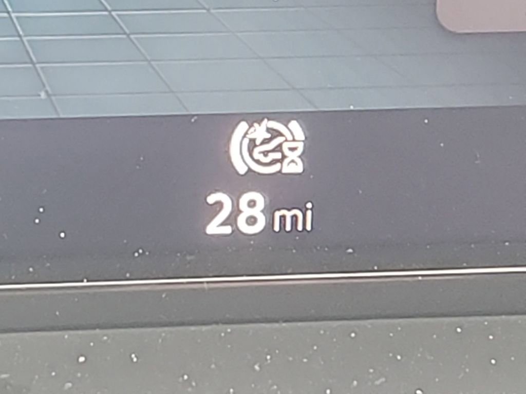 New 2026 Volkswagen Atlas Cross Sport SE image 14