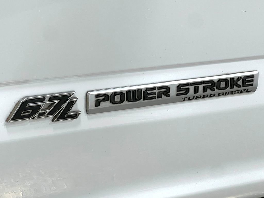Used 2018 Ford F250 XL w/ Power Equipment Group image 42