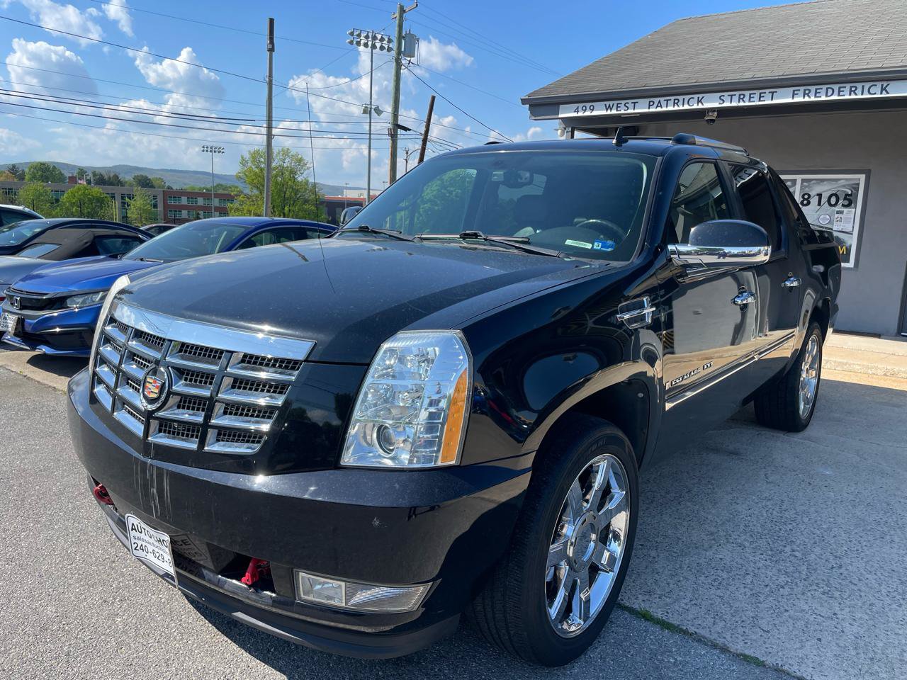 Used 2009 Cadillac Escalade EXT AWD/4WD image 1