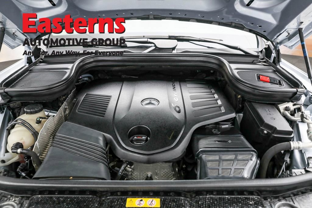 Used 2023 Mercedes-Benz GLS 450 4MATIC w/ AMG Line Exterior image 7