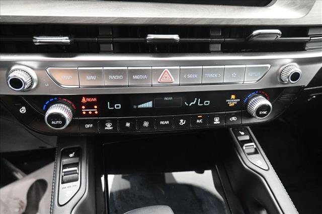 Used 2023 Kia Telluride EX X-Line AWD/4WD image 16