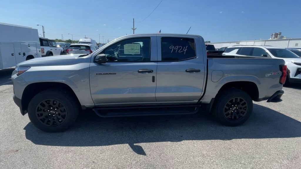 New 2026 Chevrolet Colorado W/T w/ WT Custom Package AWD/4WD image 7