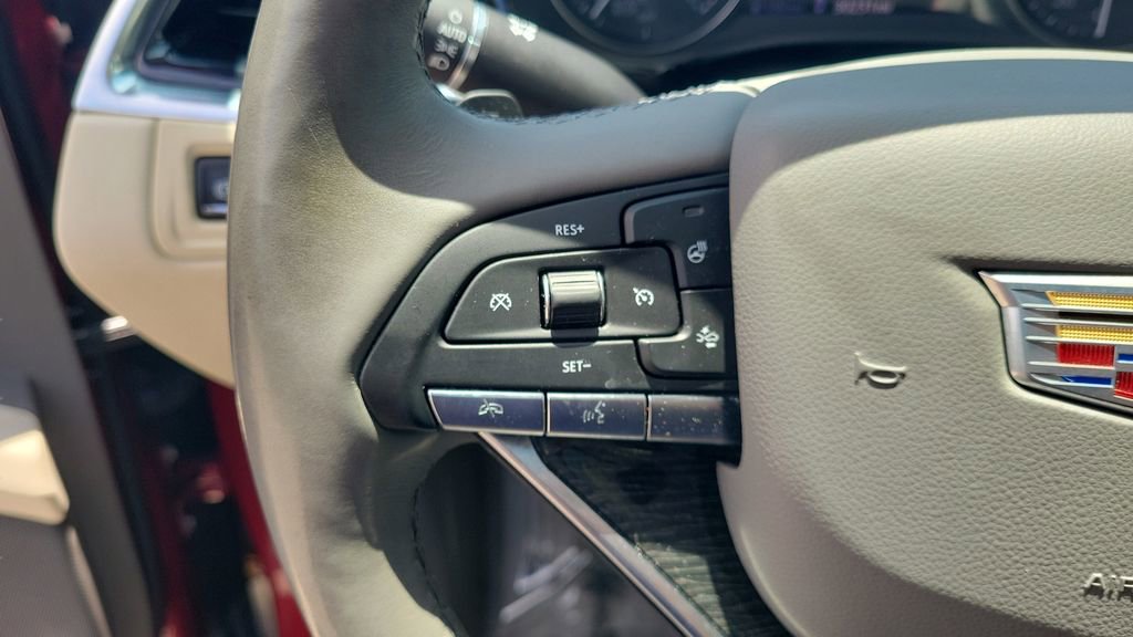 Used 2020 Cadillac XT6 Premium Luxury FWD image 22