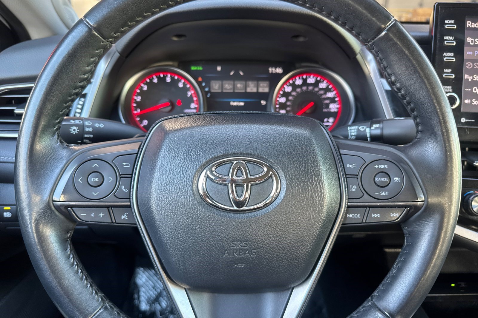 Used 2023 Toyota Camry XSE FWD image 11