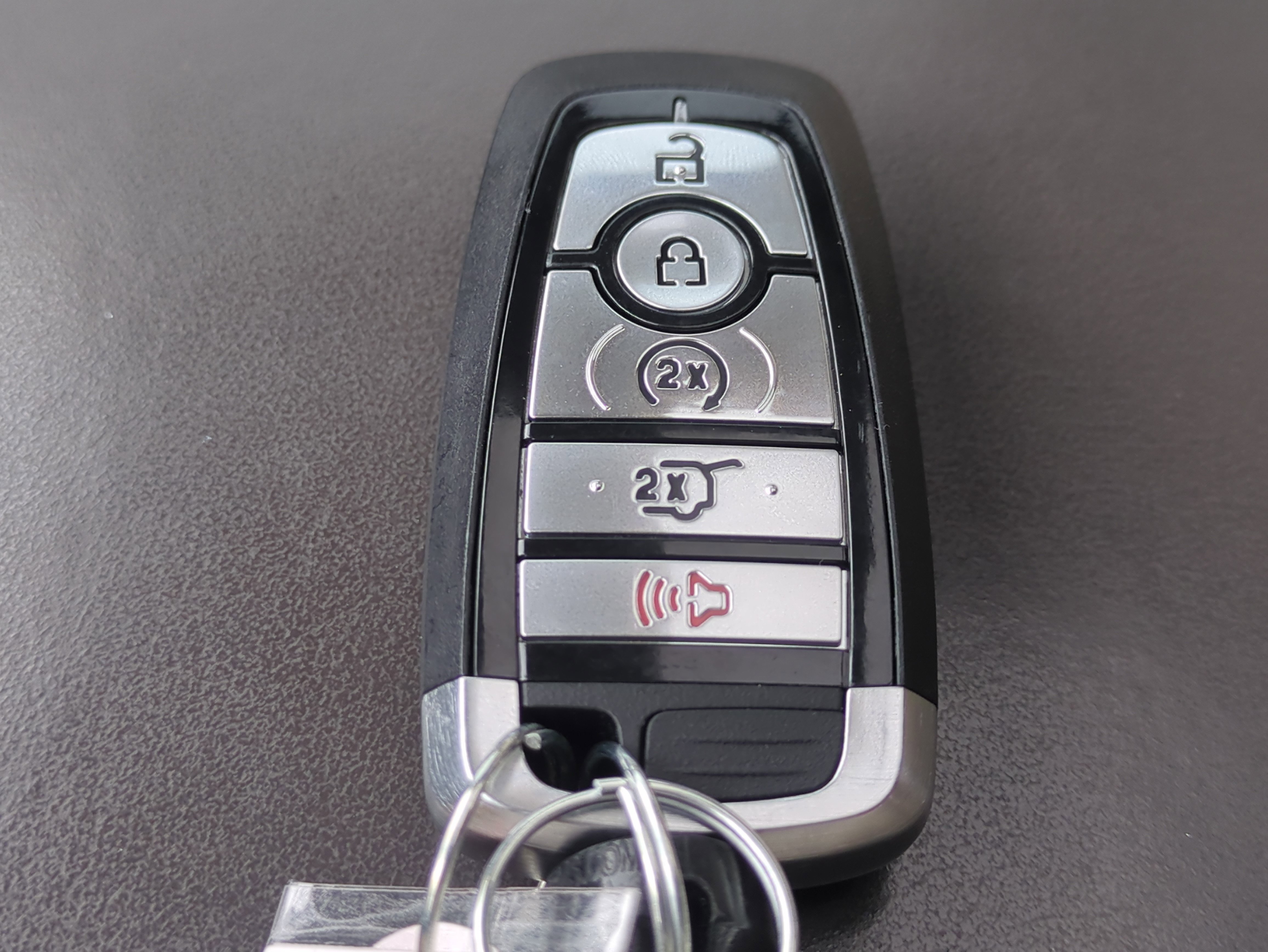 Used 2022 Ford Explorer Platinum w/ Equipment Group 601A image 33