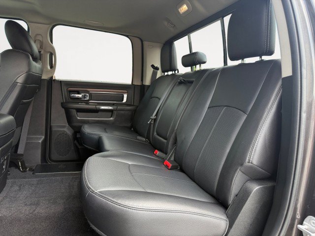 Used 2018 RAM 2500 Laramie w/ Sport Appearance Group AWD/4WD image 14