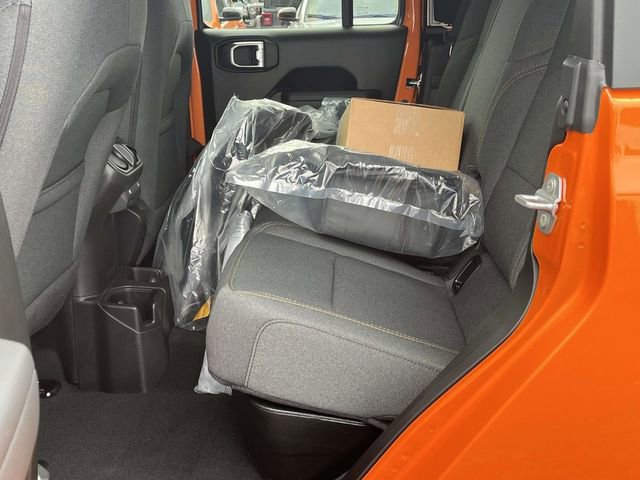 New 2026 Jeep Gladiator Sport AWD/4WD image 12