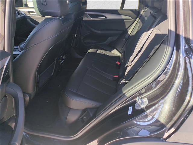 Certified 2025 BMW X4 xDrive30i w/ Premium Package image 20