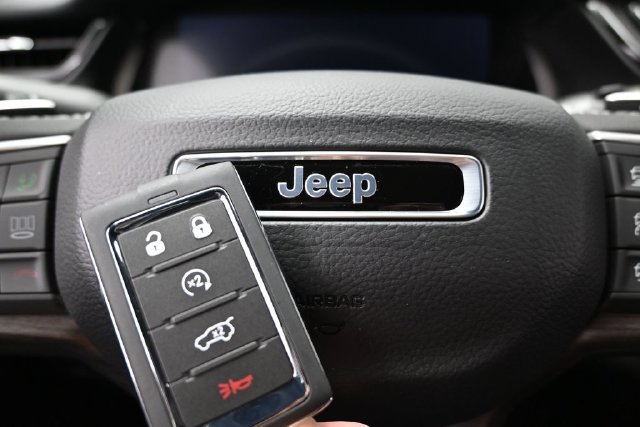 New 2026 Jeep Grand Cherokee Altitude AWD/4WD image 46