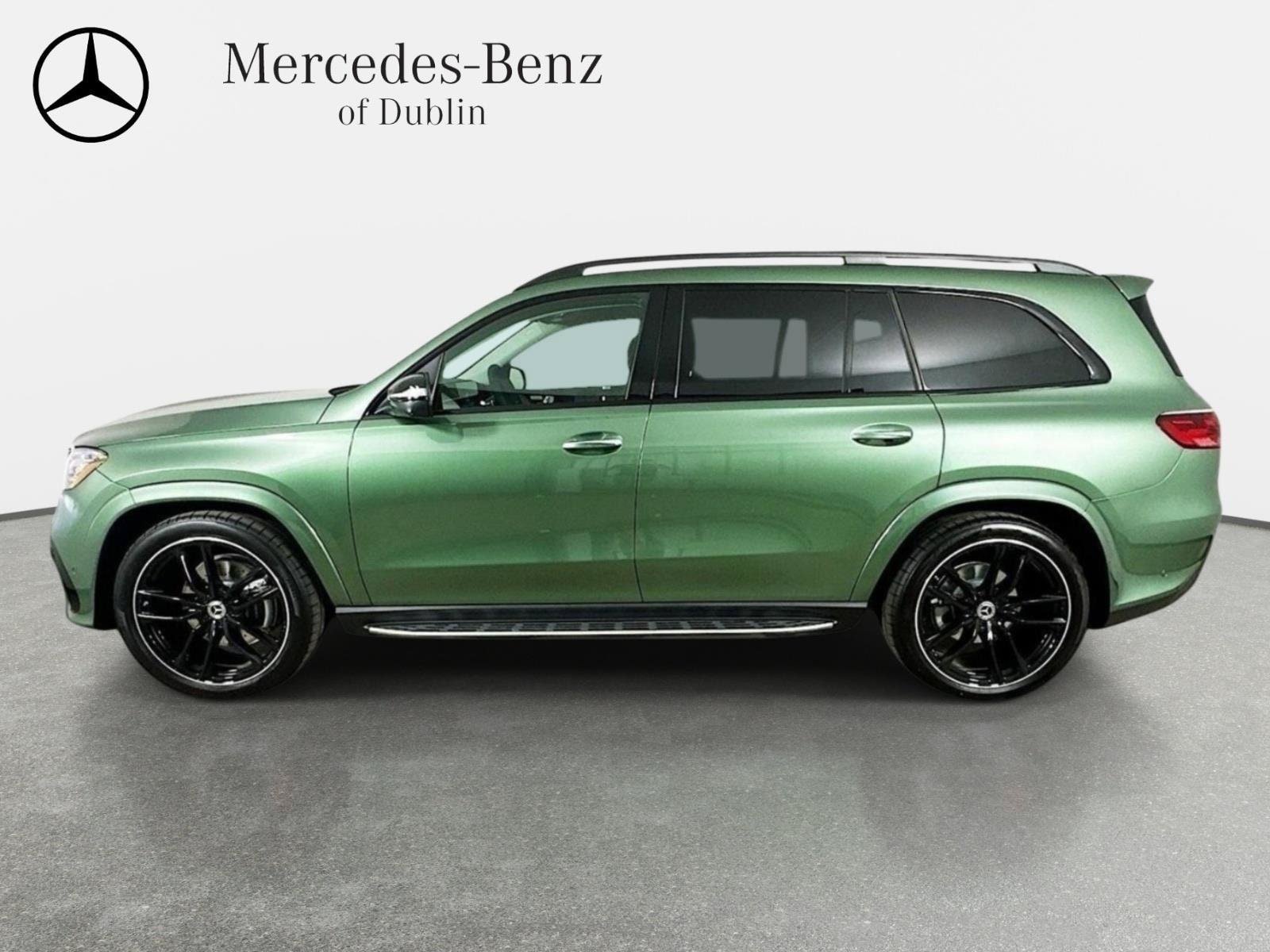 Used 2026 Mercedes-Benz GLS 450 4MATIC image 4