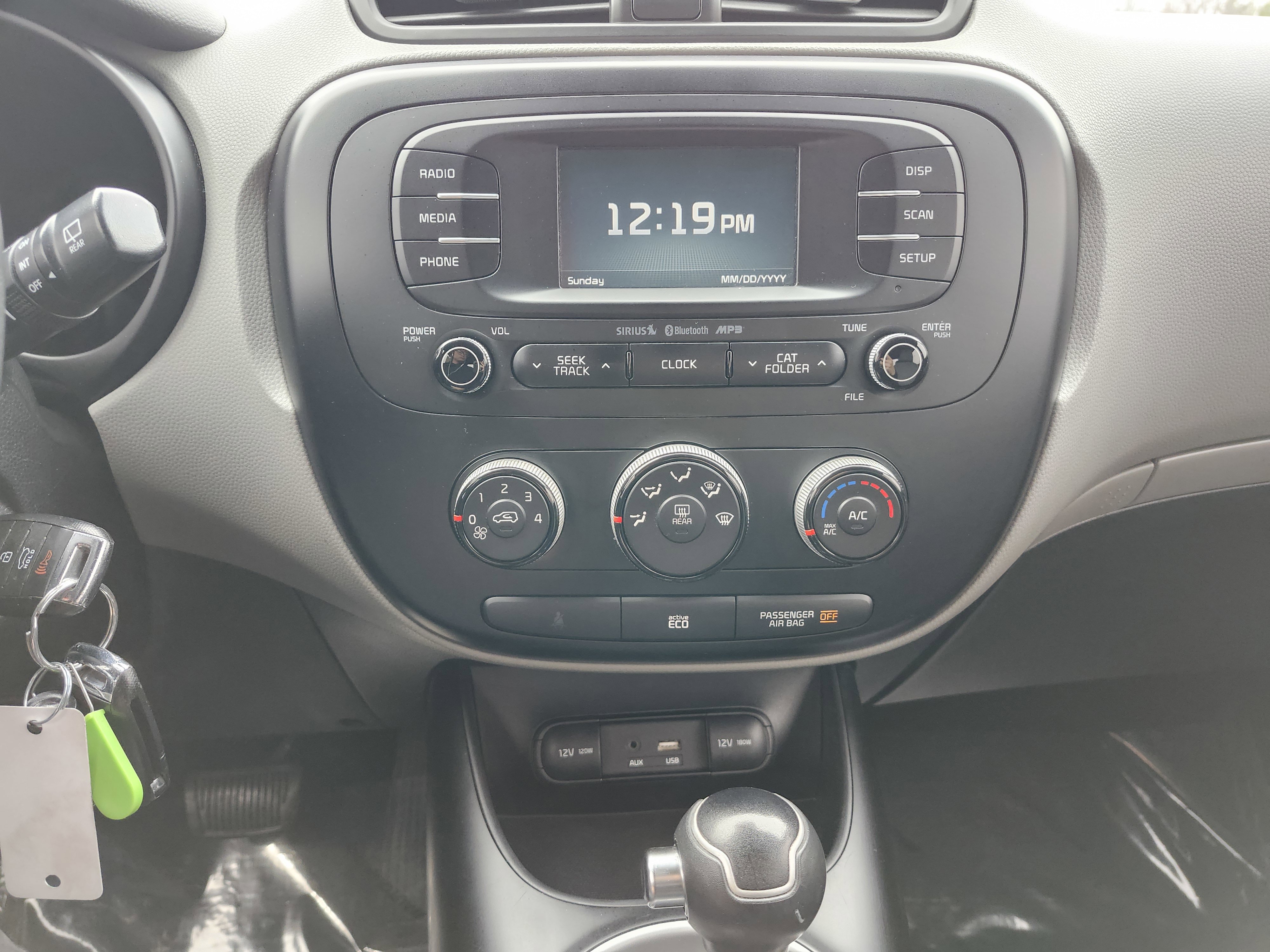 Used 2016 Kia Soul + image 26