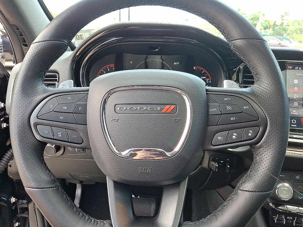 Used 2025 Dodge Durango GT AWD/4WD image 16