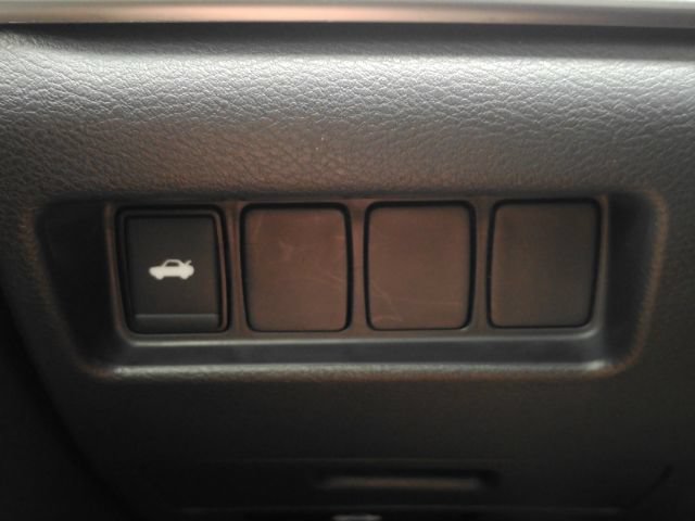 Used 2021 Nissan Maxima 3.5 SV w/ Floor Mat Group FWD image 35