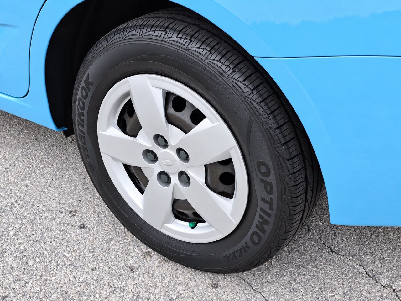 Certified 2014 Chevrolet Sonic LS FWD image 10