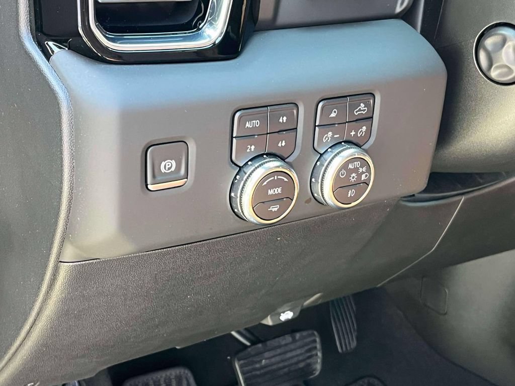 Used 2025 GMC Sierra 1500 Denali Ultimate AWD/4WD image 29