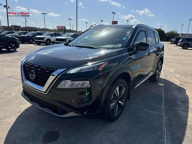 Used 2023 Nissan Rogue SL w/ SL Premium Package FWD image 6