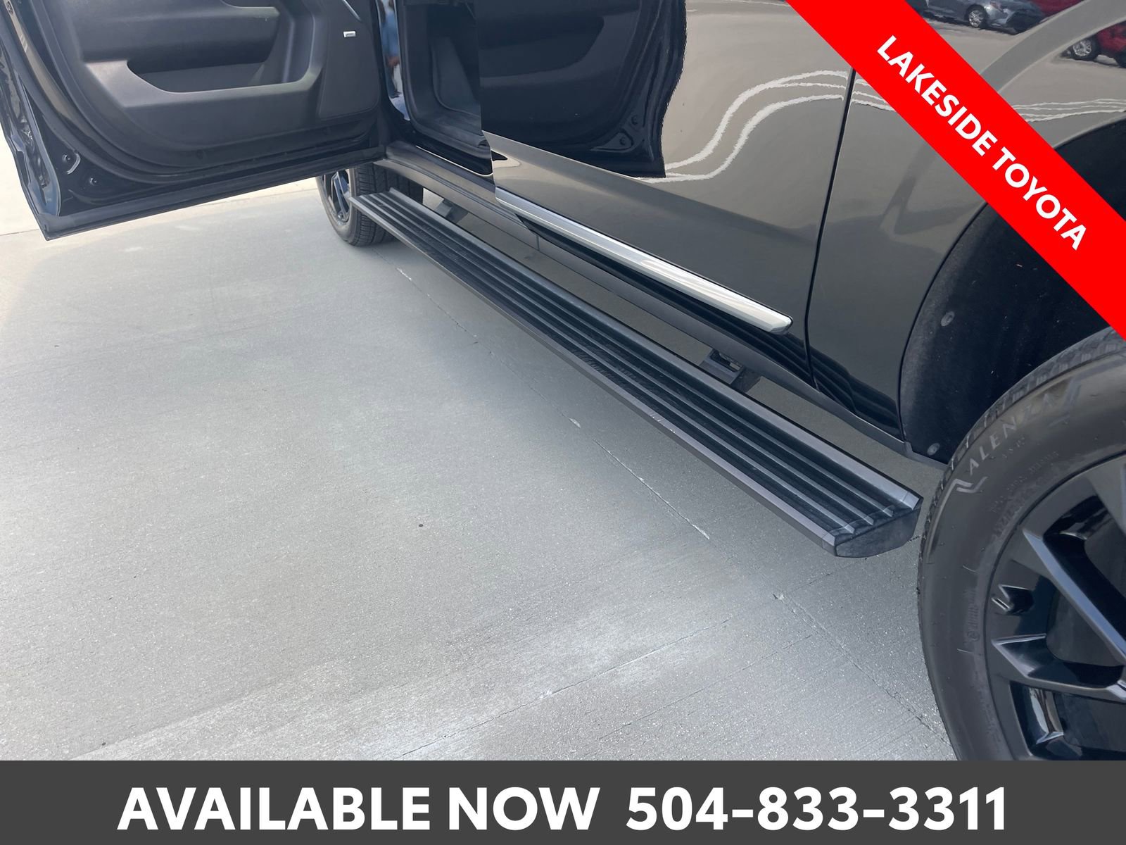 Used 2022 GMC Yukon XL Denali RWD image 28