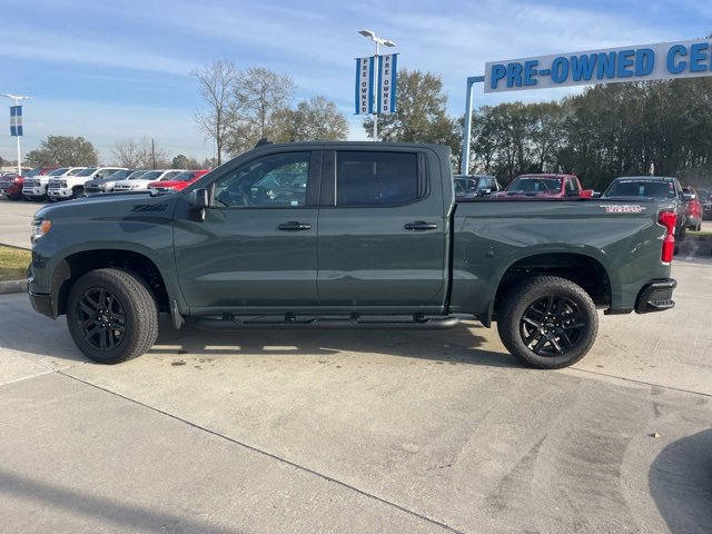 Used 2025 Chevrolet Silverado 1500 LT Trail Boss w/ Convenience Package II image 4