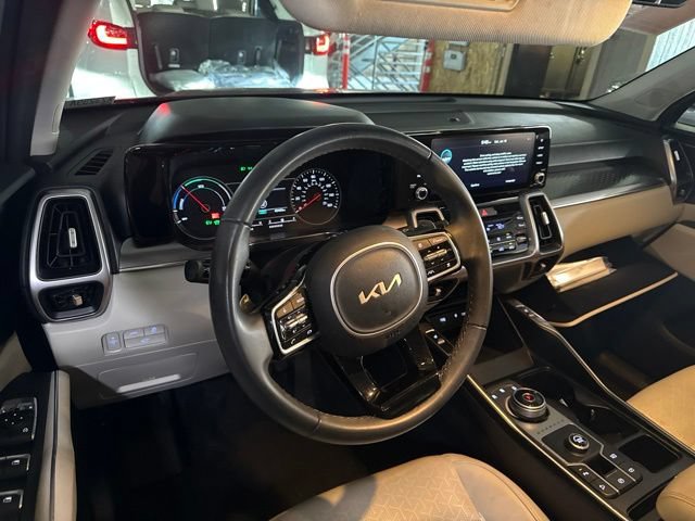 Certified 2023 Kia Sorento EX FWD image 7