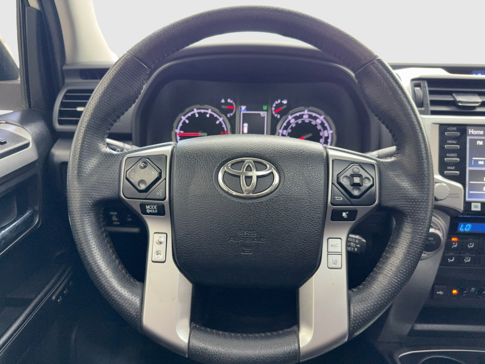 Used 2022 Toyota 4Runner Limited AWD/4WD image 19