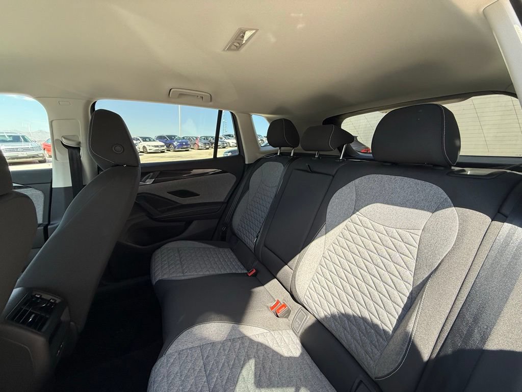 Certified 2025 Volkswagen Tiguan S FWD image 20