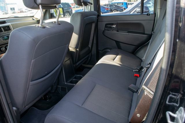 Used 2012 Jeep Liberty Sport image 16