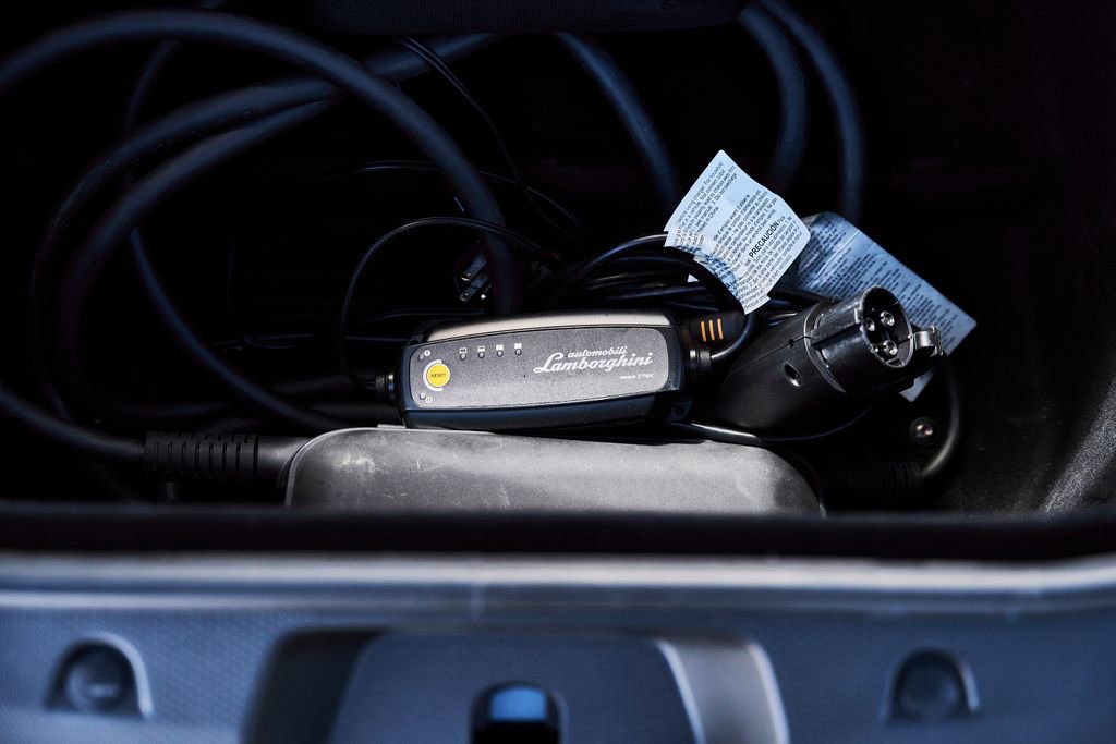 Used 2025 Lamborghini Revuelto AWD/4WD image 26