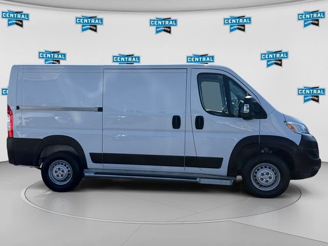 Used 2025 RAM ProMaster 2500 w/ U-Haul Equipment Group FWD image 6