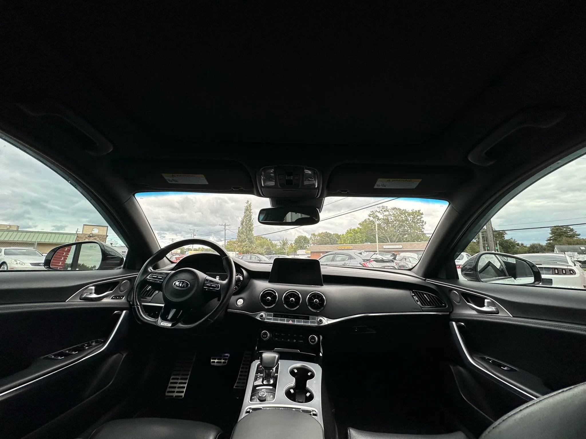 Used 2019 Kia Stinger GT2 image 24