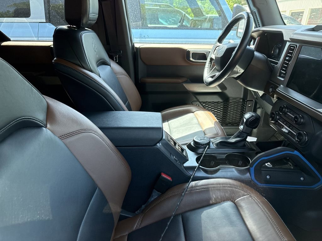 Used 2023 Ford Bronco Outer Banks AWD/4WD image 17