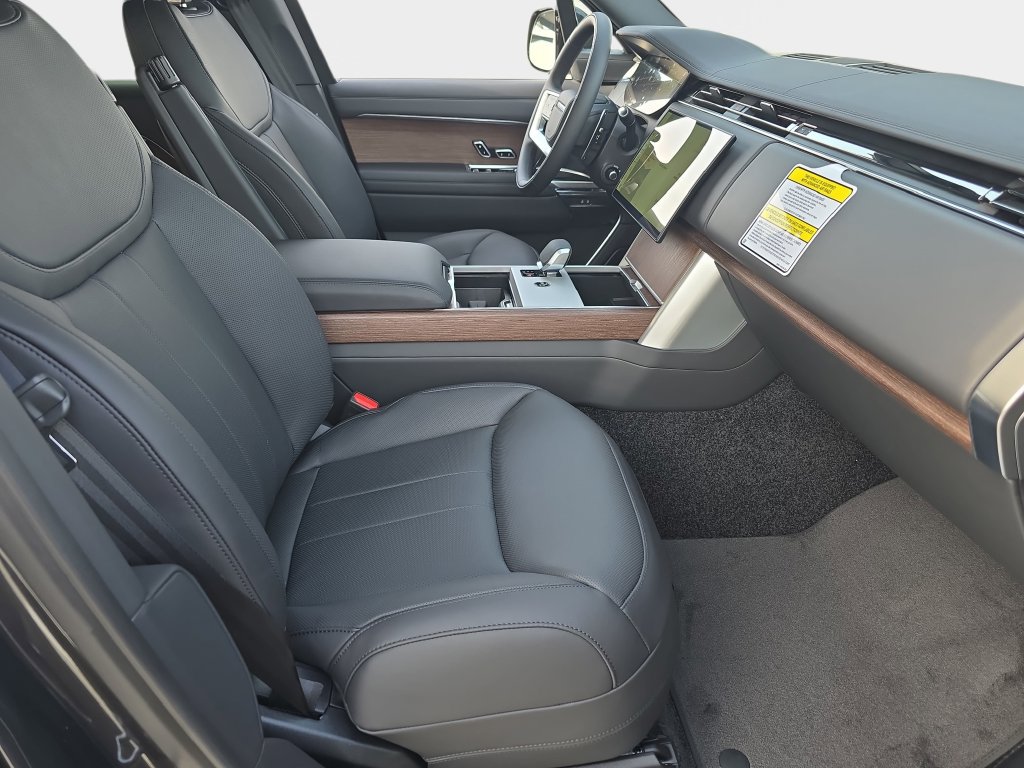 New 2026 Land Rover Range Rover SE AWD/4WD image 10